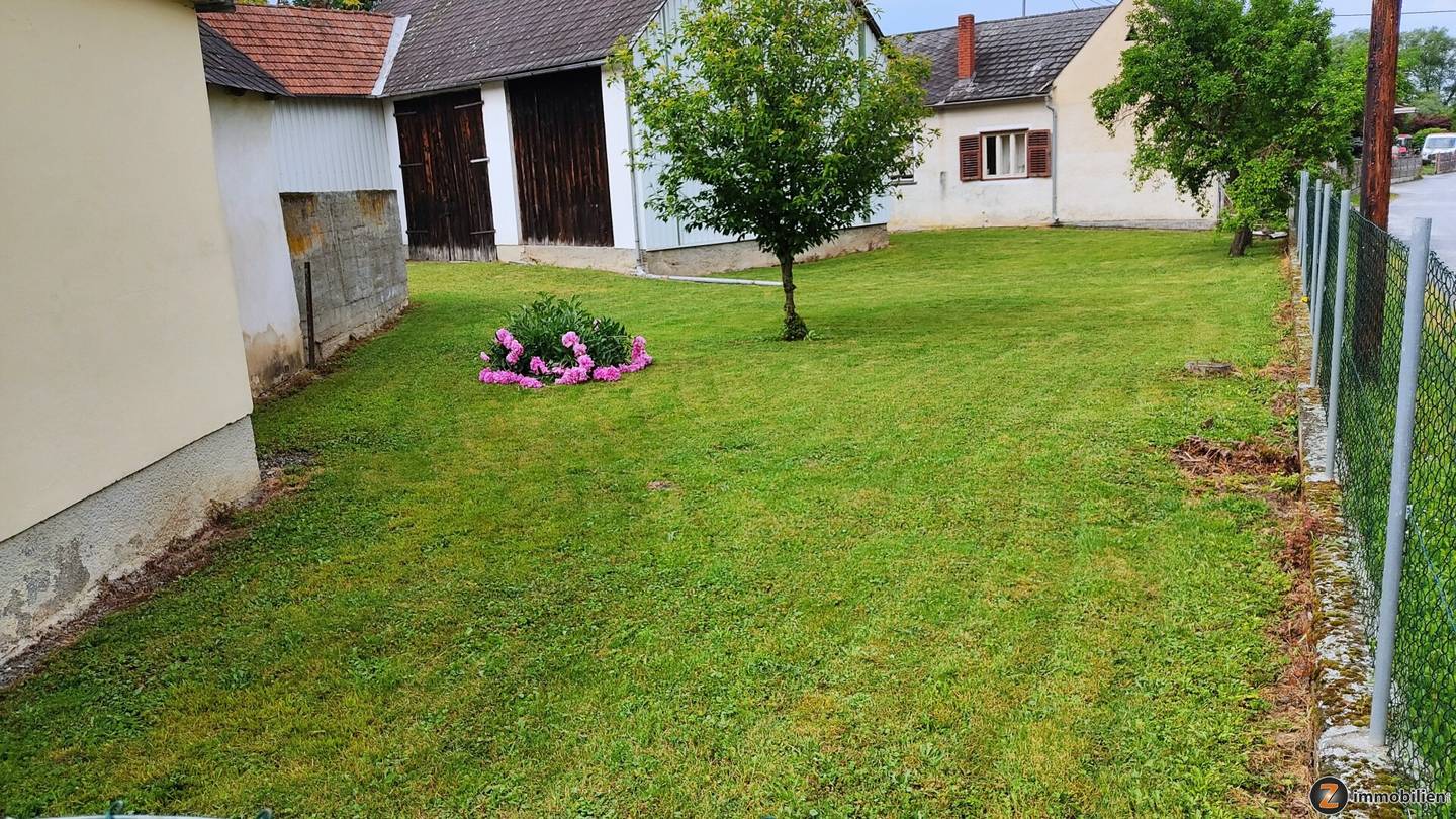 Bauernhaus in Burg, Burgenland mit Garten, großem Stadl und Stall