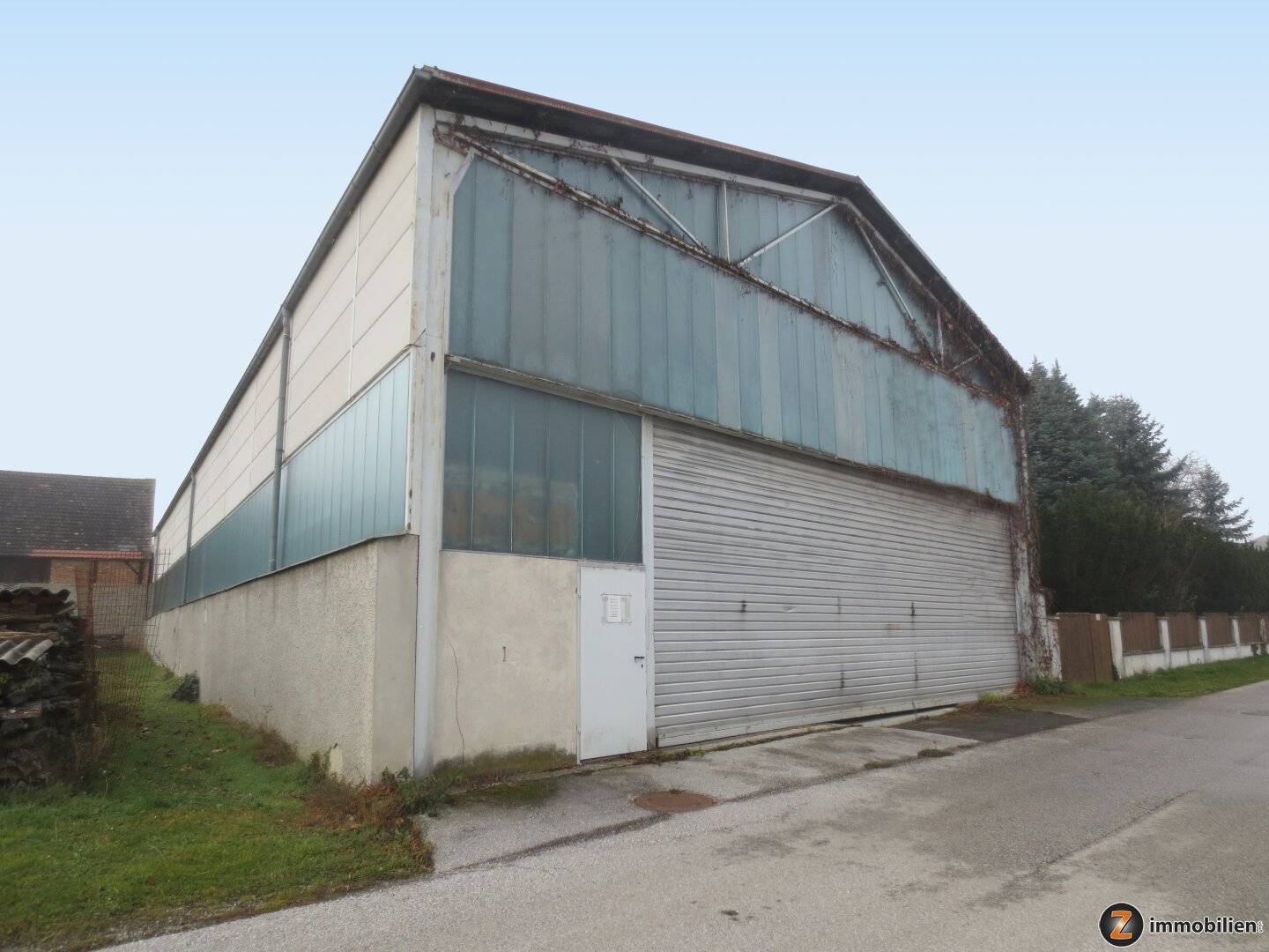 Lagerhalle nahe der S31 in Steinberg-Dörfl mit 1.000 m² Lagerfläche