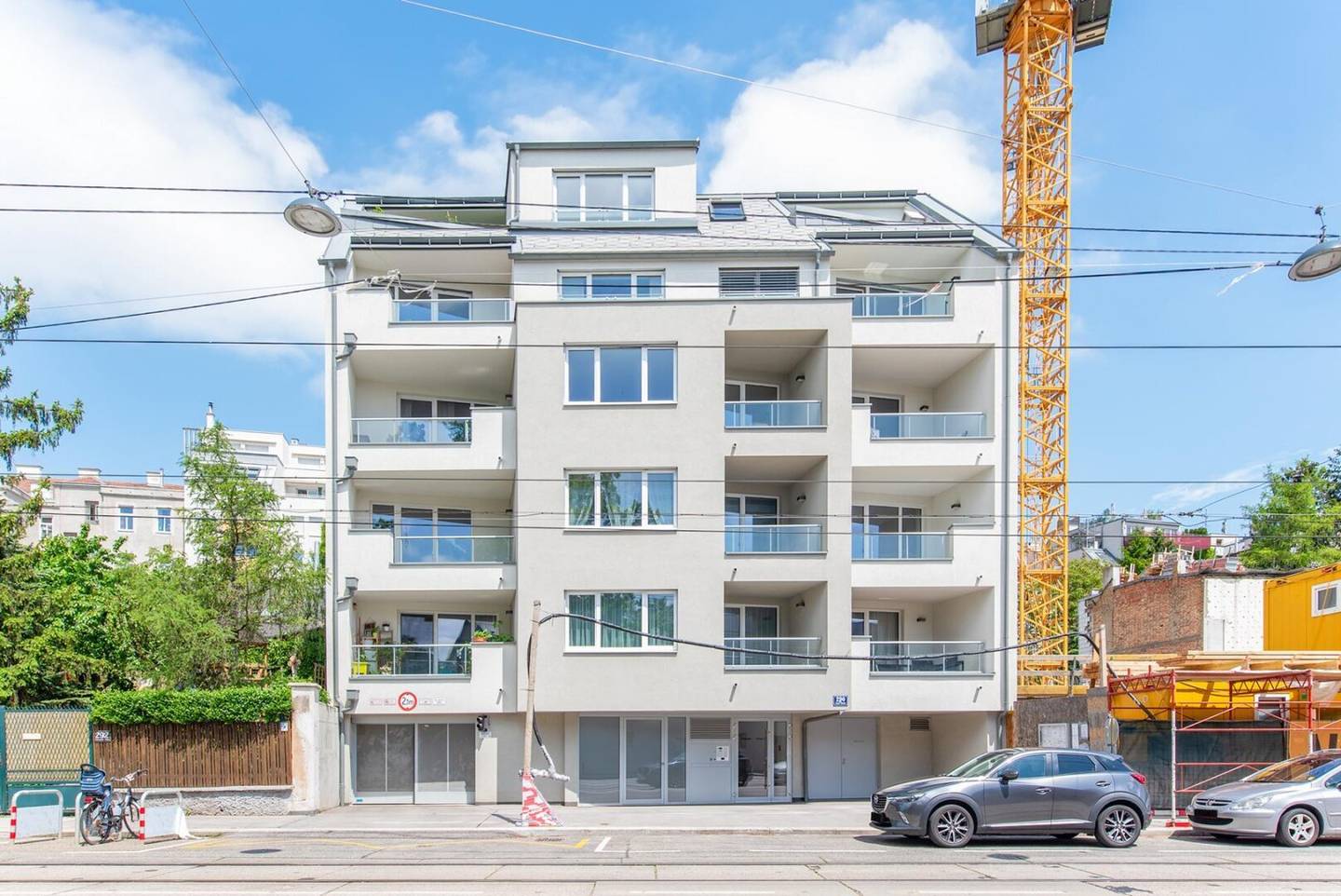 Linzer Straße 290 Duplex garage parking space for rent
