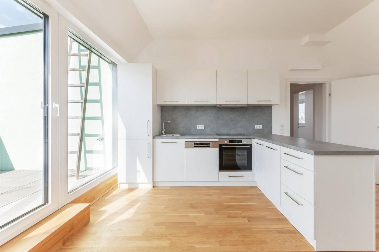 Wohnung Dachgeschoss Terrasse Nähe Reumannplatz