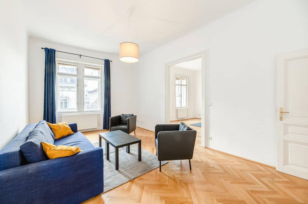 Wohnung im Altbau mit Charme und separater Küche nahe Volksgarten