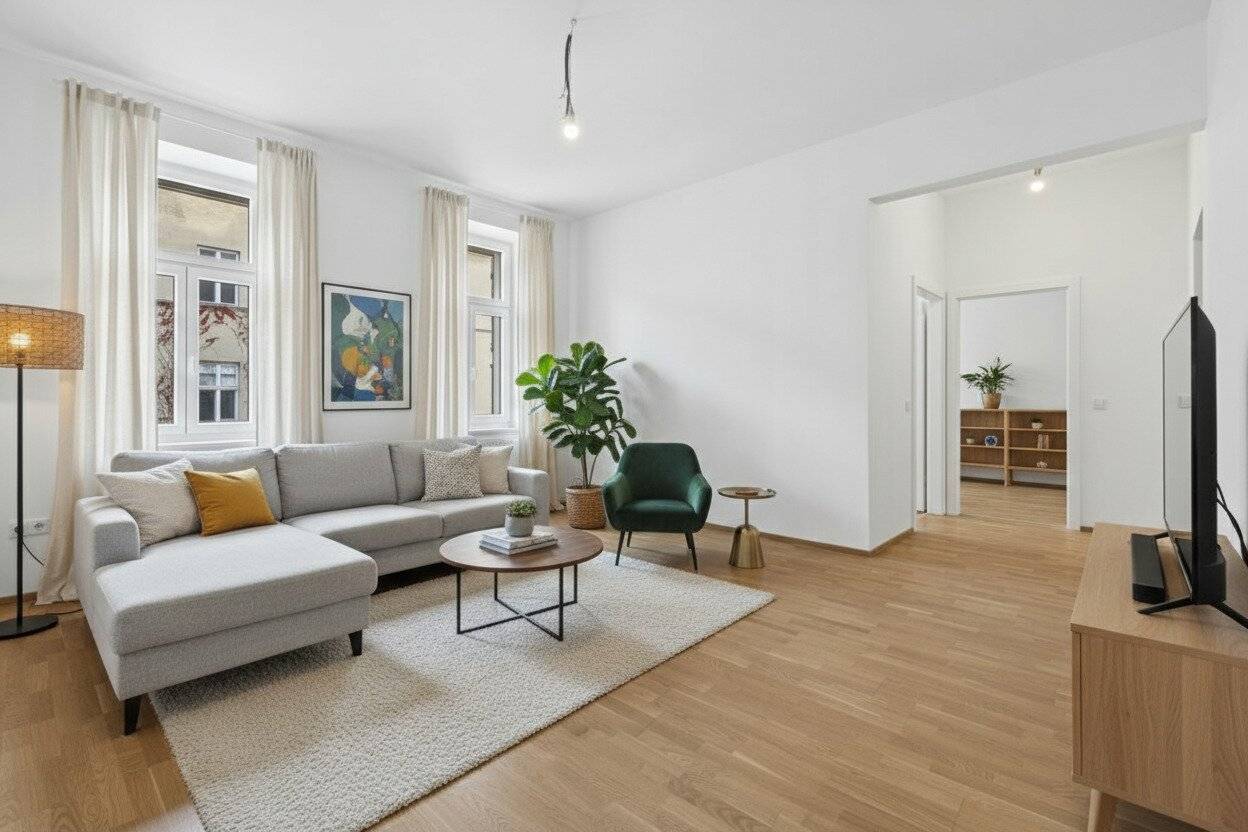 Renovated 2-room old building apartment with charm in 1100 Vienna border 1050 Vienna