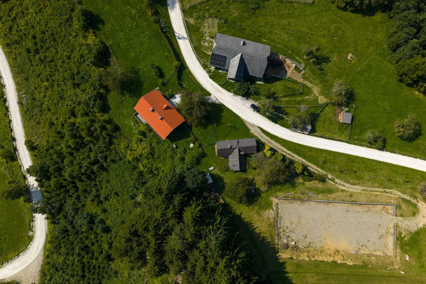 10 ha Reiterhof mit Reitplatz und Panoramalage