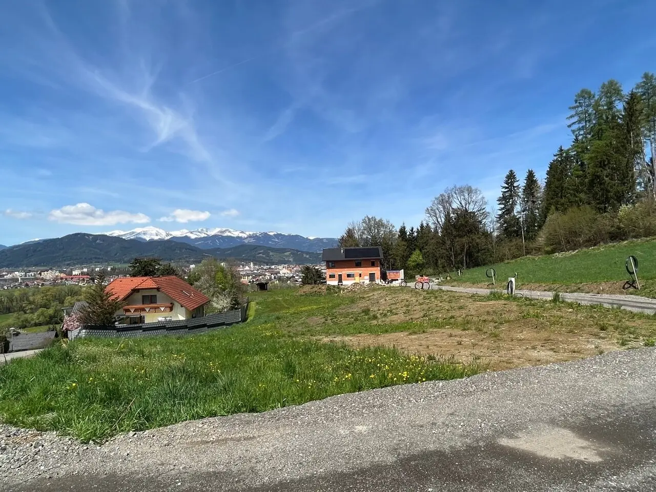 715 m² building plot with wonderful view of Knittelfeld