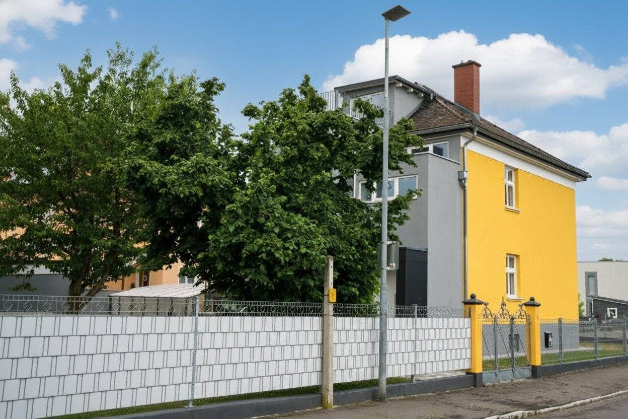 Wohnen mit Stil – Stadthausvilla mit schönem Garten