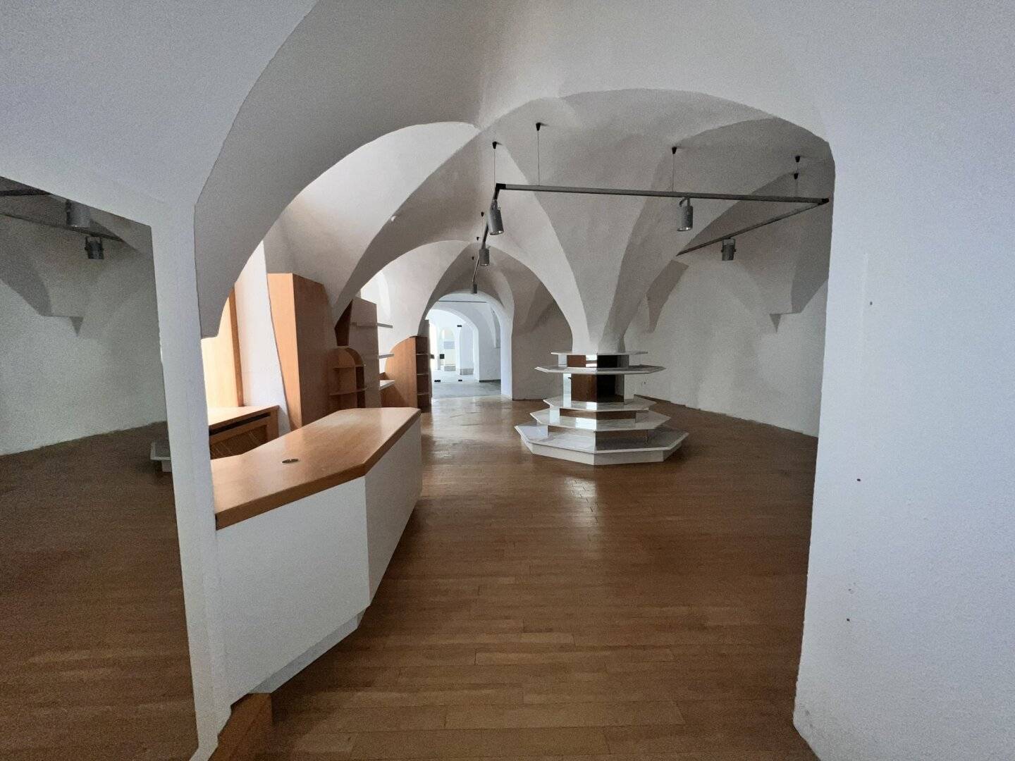 Geschäftslokal am Hauptplatz Judenburg - 294 m², große Auslage