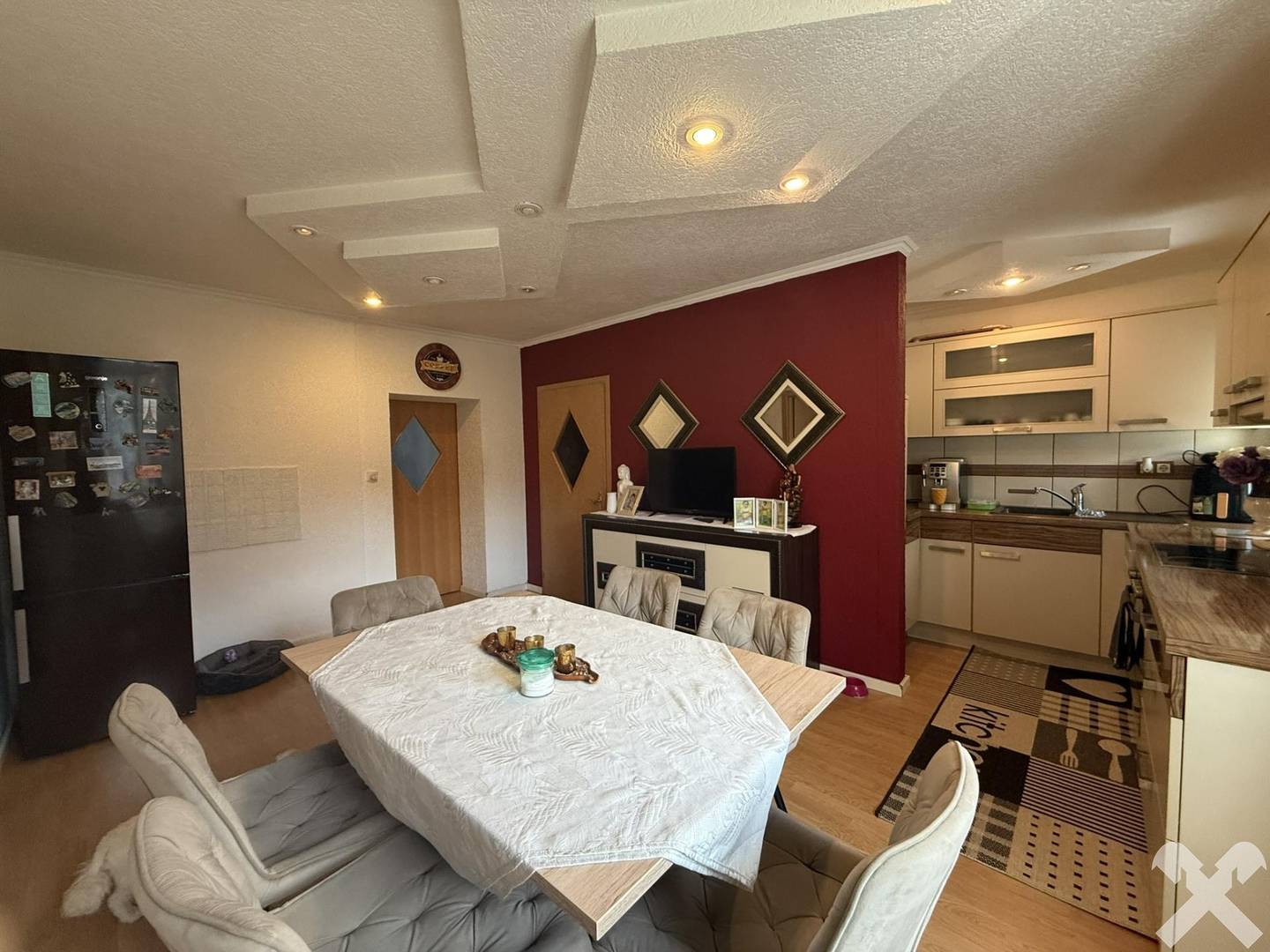 Apartment central location with furnishings