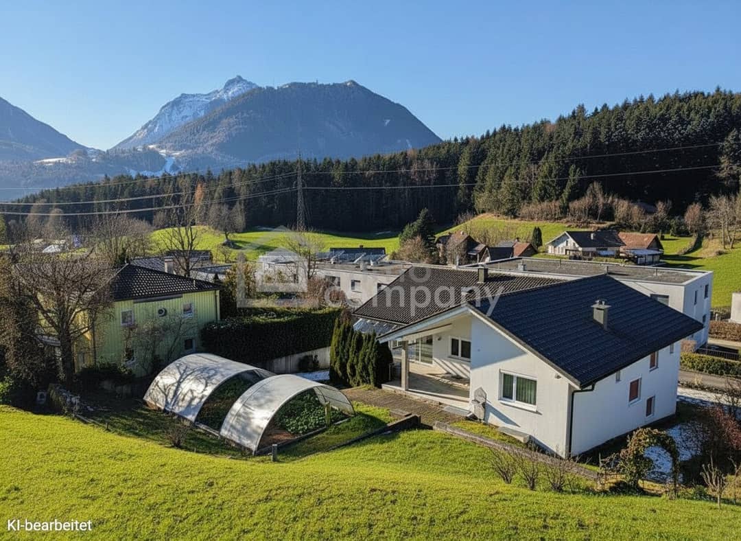 Einfamilienhaus in Göfis mit Bergblick, Wintergarten und Garten