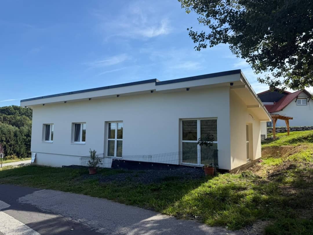 Neuwertiger Bungalow in Pinkafeld – 104 m², 2 Stellplätze, Autobahn