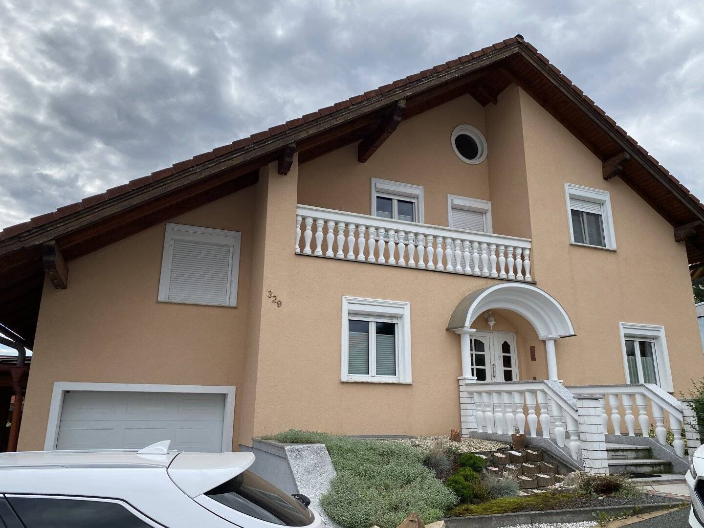 Neuer Preis! !!!! Wunderschönes Einfamilienhaus mit Einliegerwohnung!