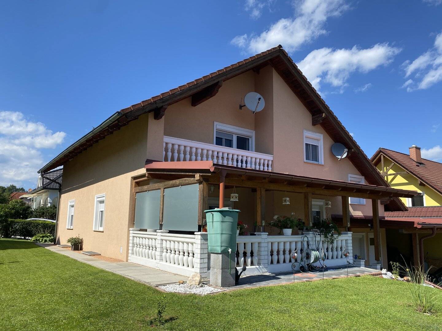 Neuer Preis! !!!! Wunderschönes Einfamilienhaus mit Einliegerwohnung!