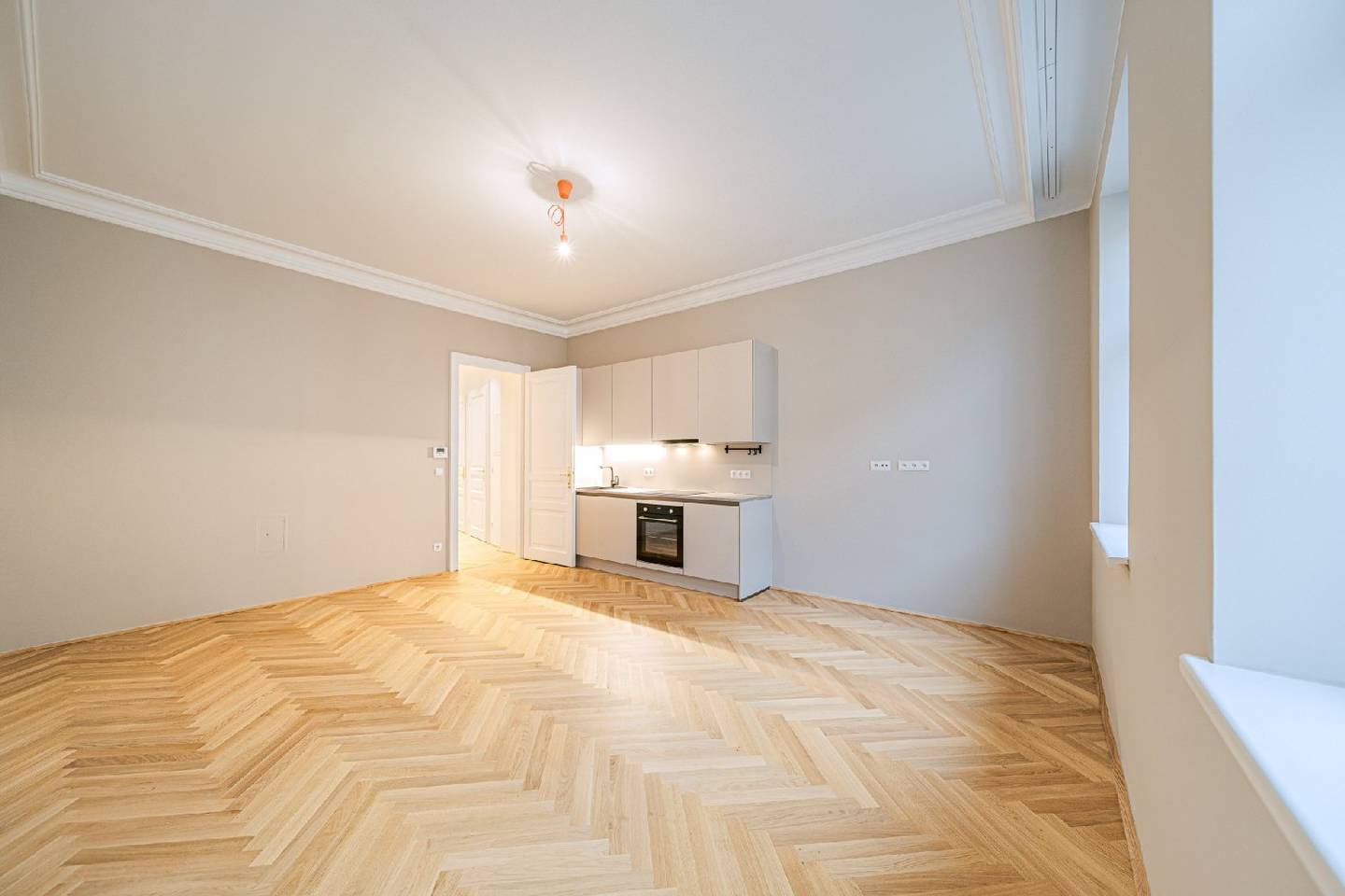 Wohnung nahe Naschmarkt mit großzügigem Grundriss