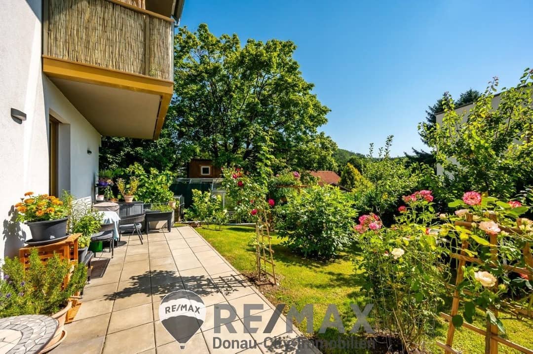 Wohnung Waldrandlage mit Garten und Terrasse