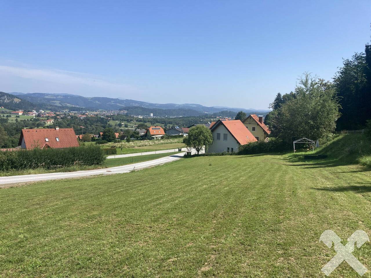 Aussicht & Sonne: Baugrundstück in Maria Lankowitz mit Panoramablick