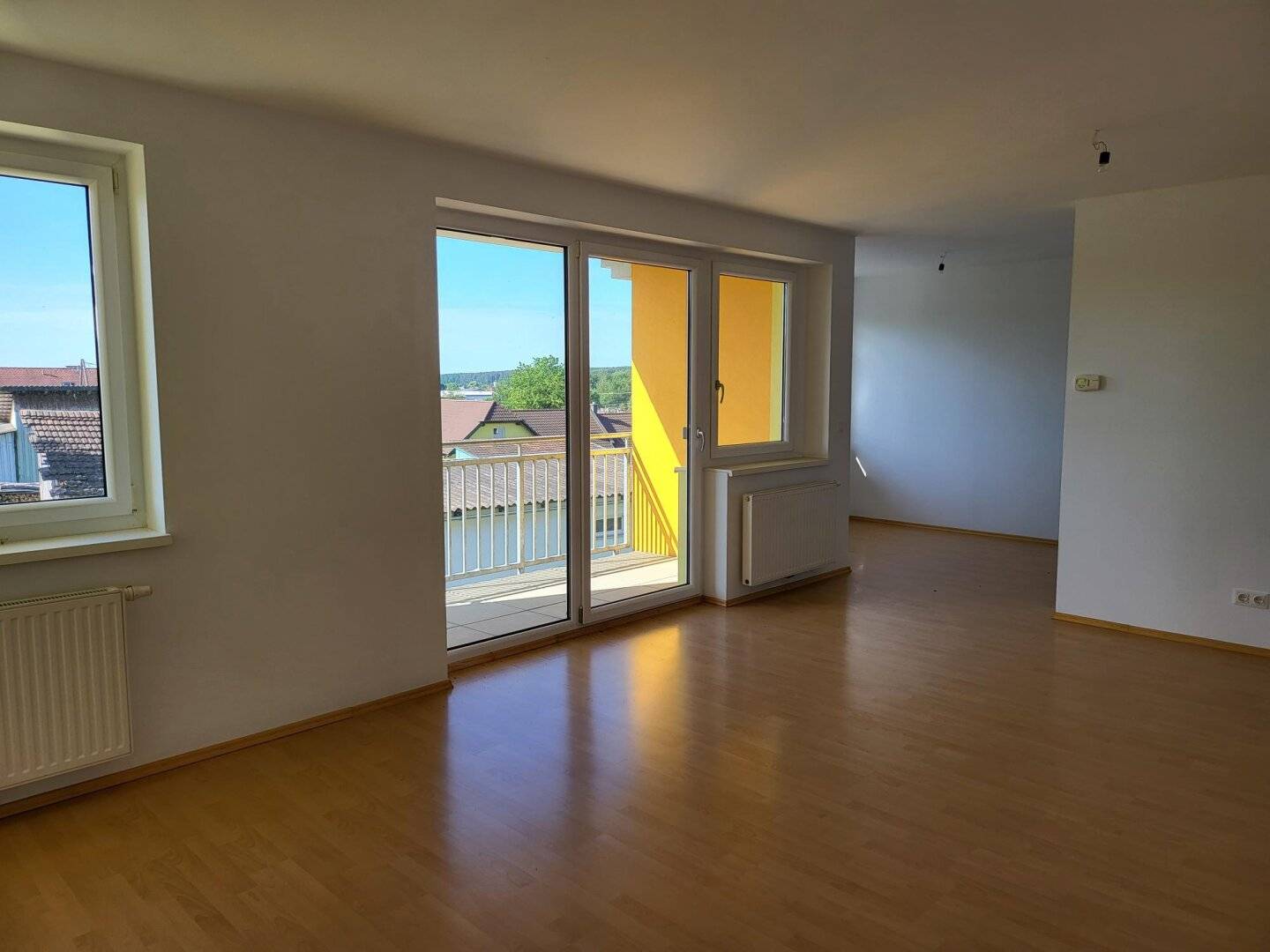 Apartment with loggia near supermarket