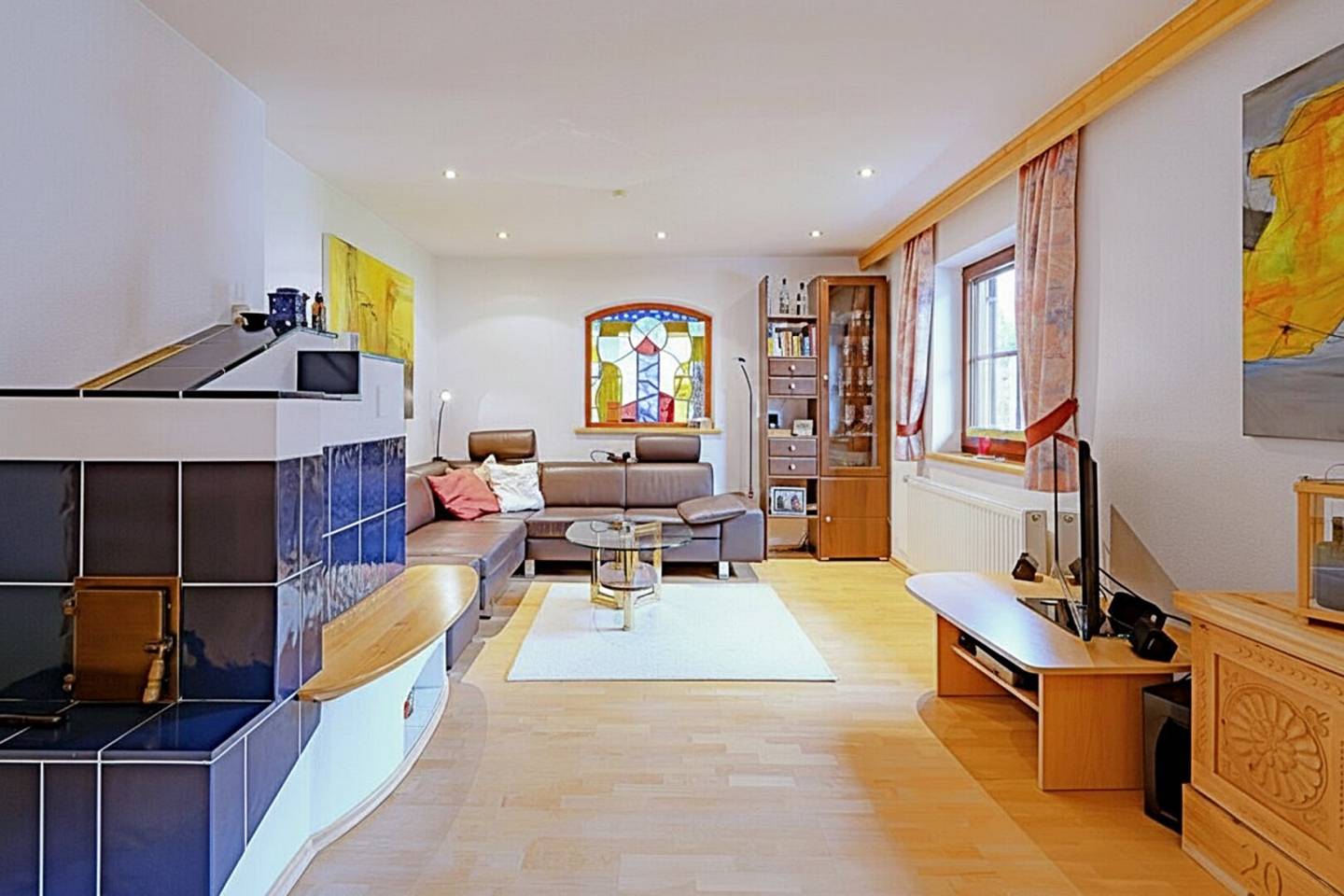 PREISREDUKTION! Charmantes Haus mit Einliegerwohnung und großem Grundstück in idyllischer Lage