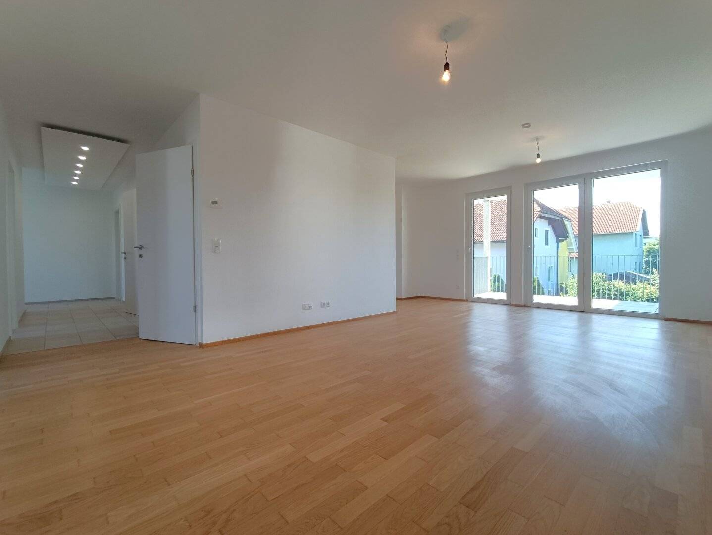 Wohnung Neubau 2018 in Siedlung Rustenfeld mit Balkon und Lift