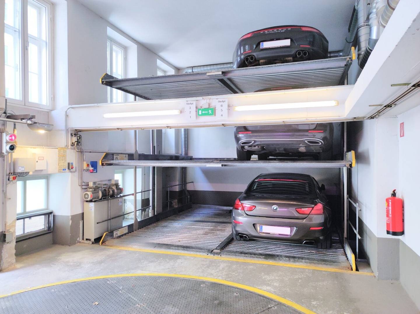 Stapelparkplatz beim Stadtpark!
