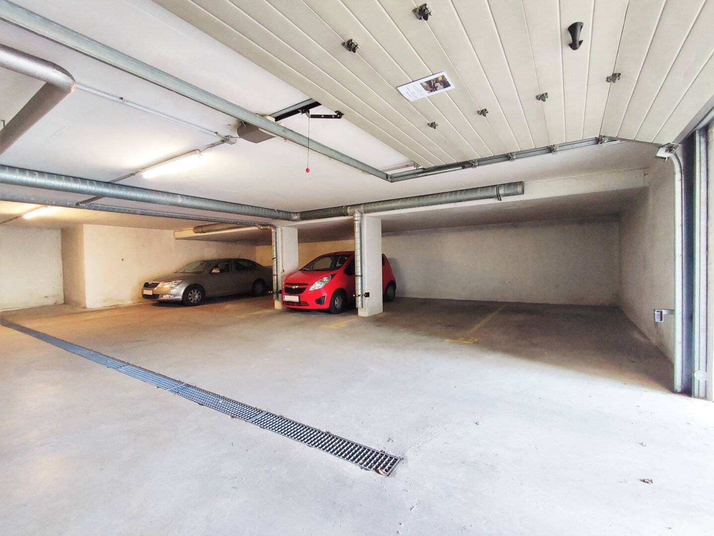 Parking space in the 14th district on Bujattigasse for rent