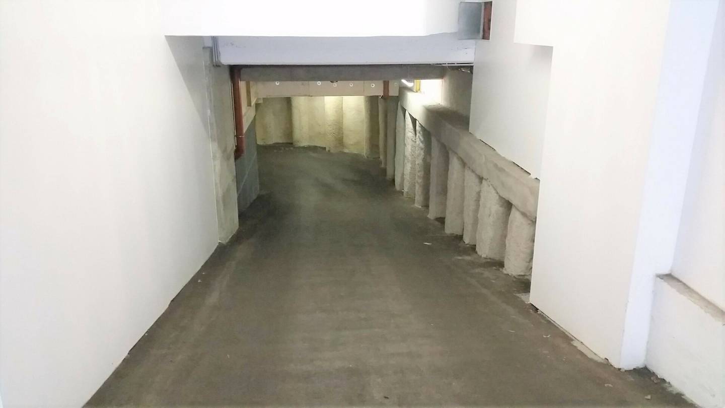 Garage space for rent in Degengasse