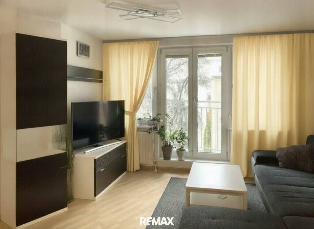 Wohnung mit zwei Loggien in ruhiger Lage