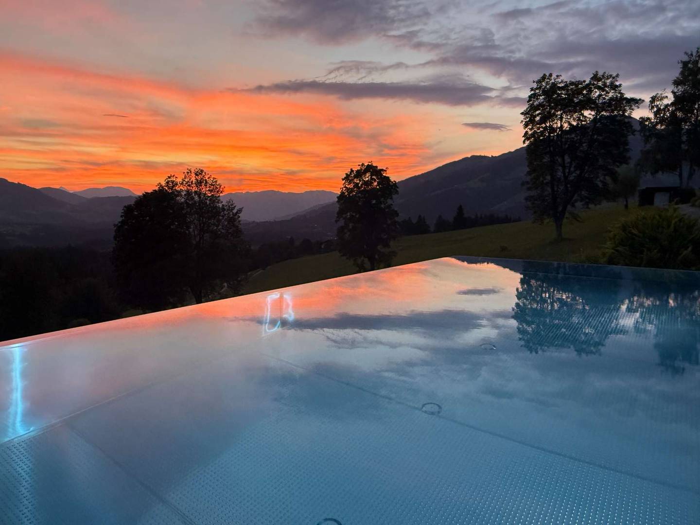 Luxus-Einfamilienhaus in Westendorf mit Infinity-Pool und Terrasse