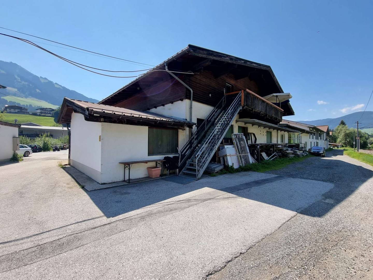 Gewerbeliegenschaft mit Hallen in Westendorf – 762 m² Nutzfläche, Kauf