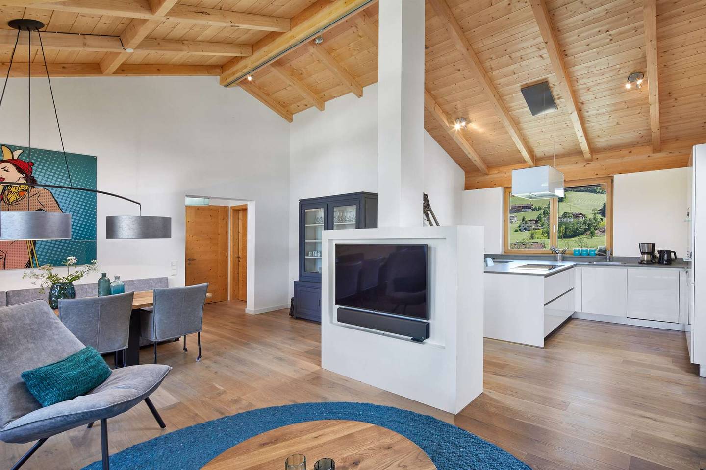 Penthouse with sauna and west terrace near ski lift