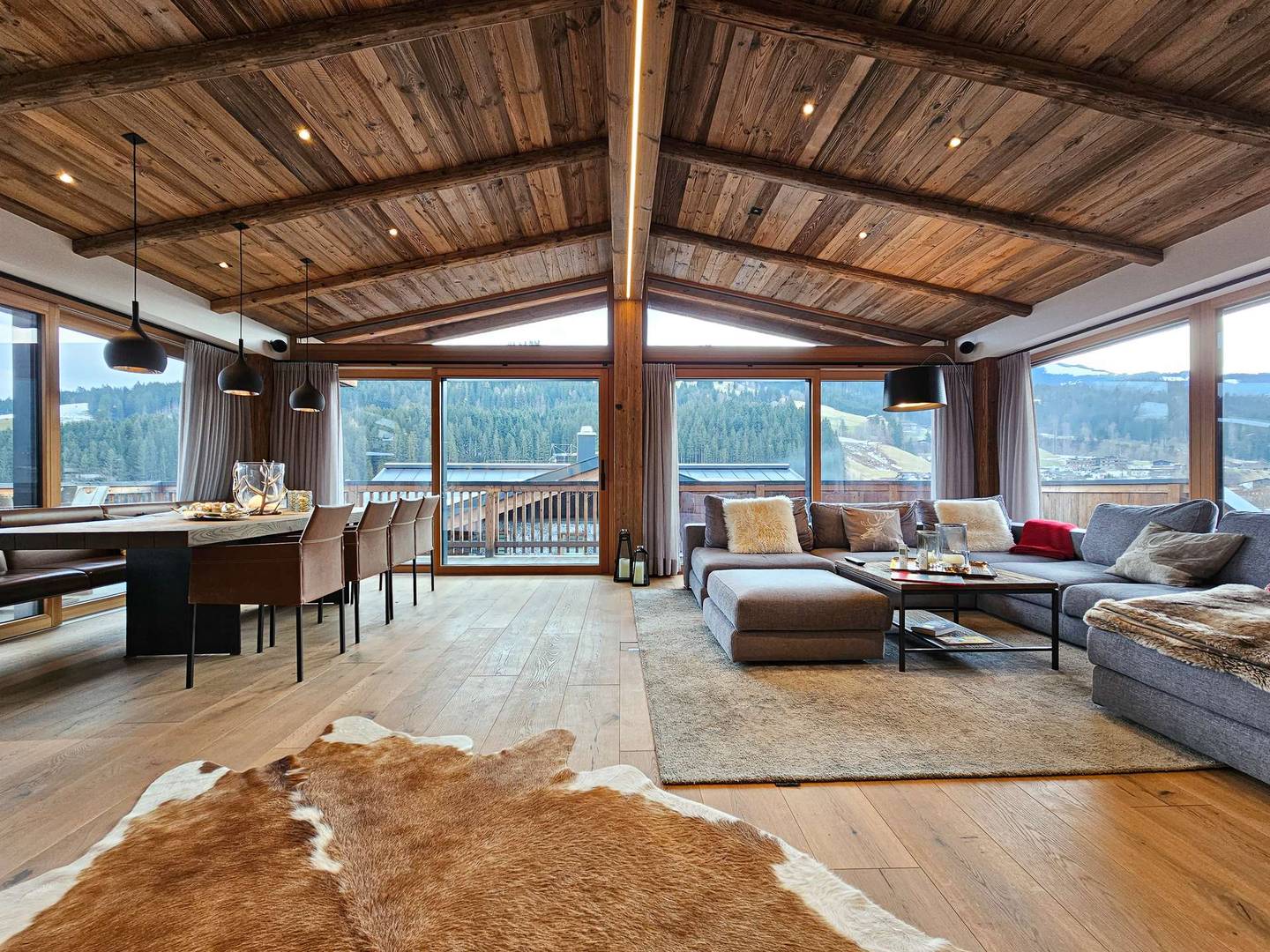 Luxuschalet am Fuße des Gaisbergs in Kirchberg – 246 m², 6 Zimmer