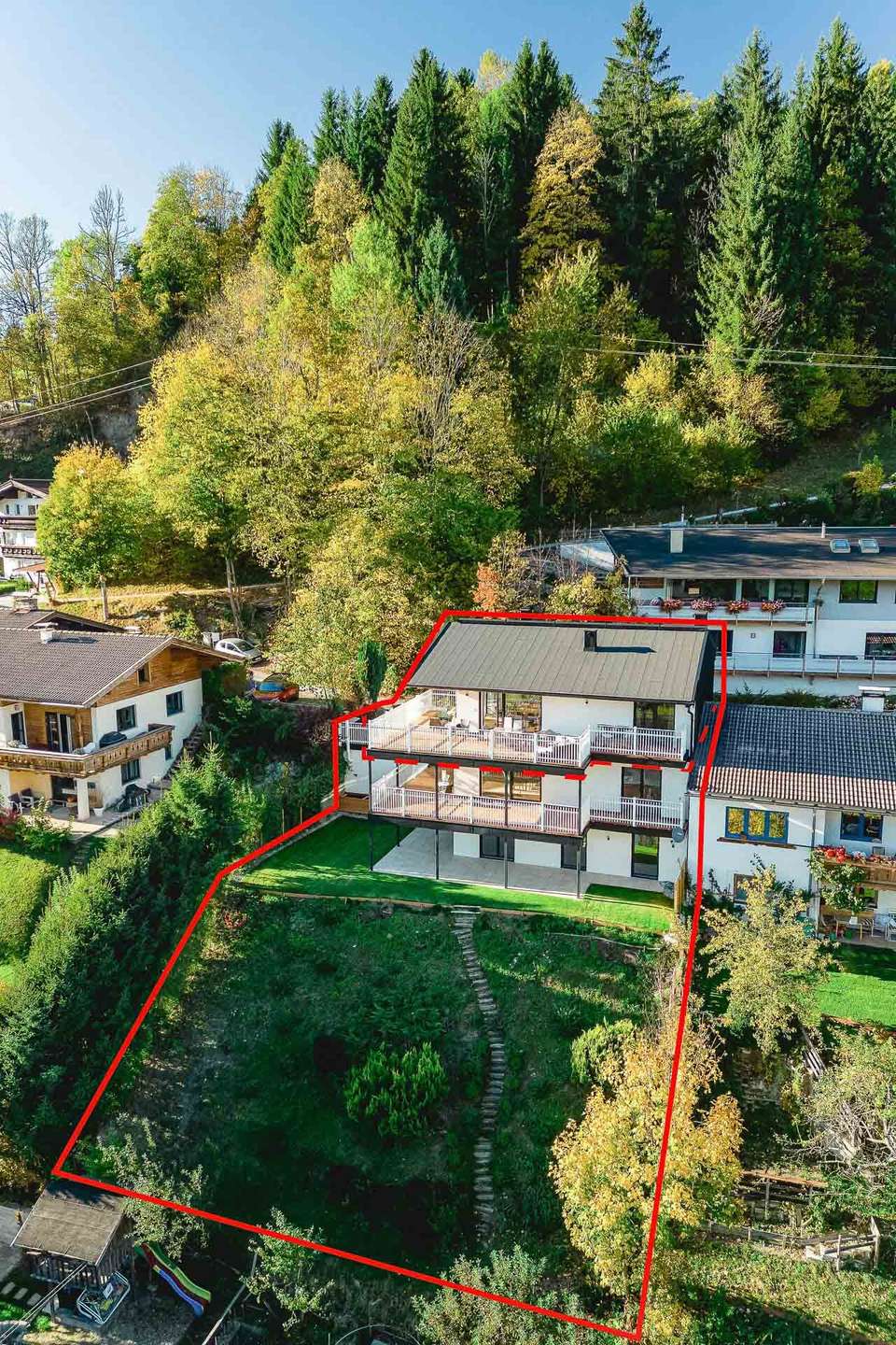 Neuwertiges Zweifamilienhaus am Sonnhang in Westendorf mit Aussicht