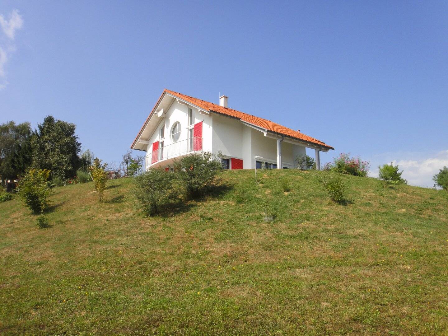 Traumhaus in Kukmirn: freistehendes EFH mit Aussicht, 4925 m² Grund