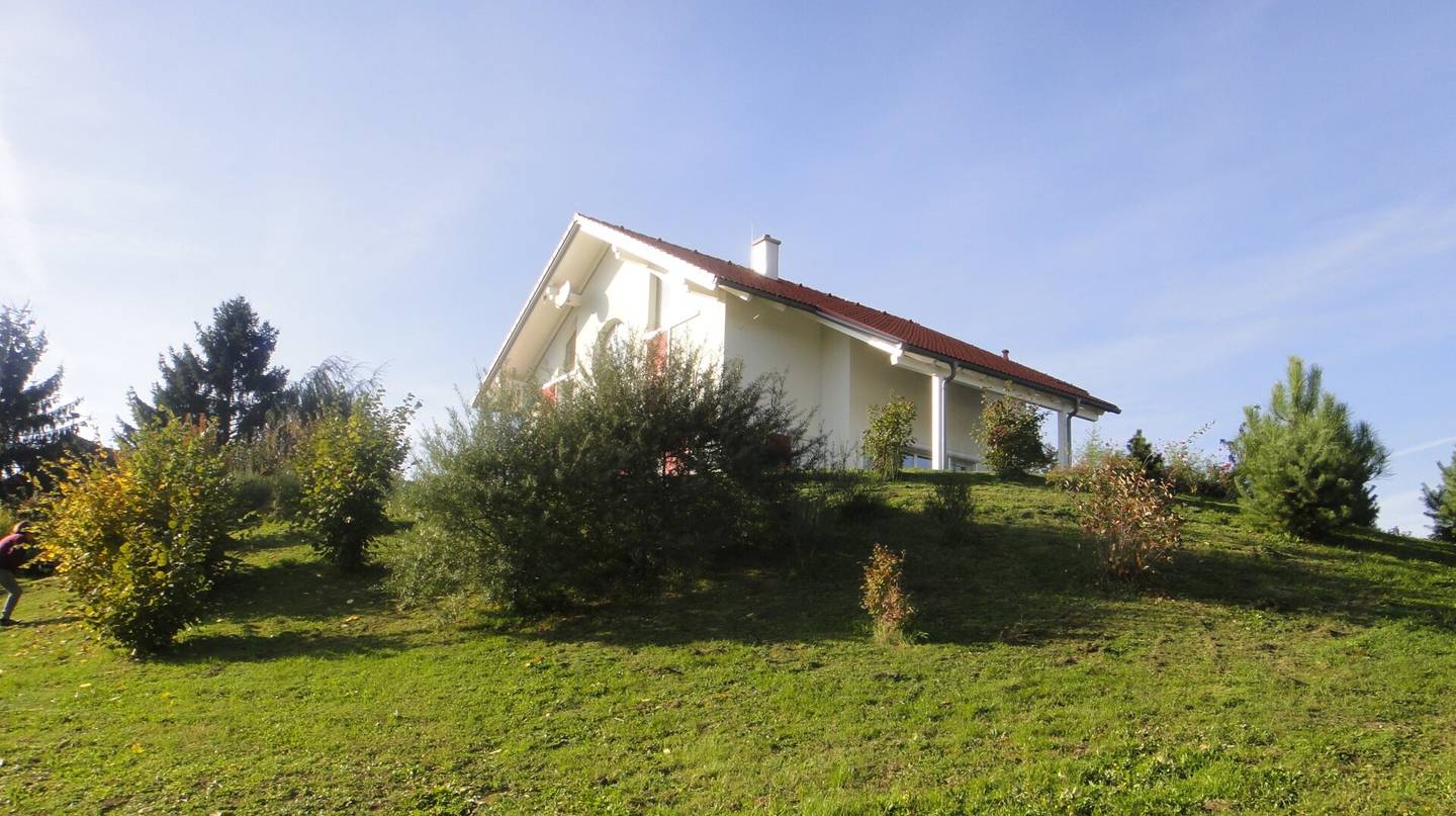 Traumhaus in Kukmirn: freistehendes EFH mit Aussicht, 4925 m² Grund