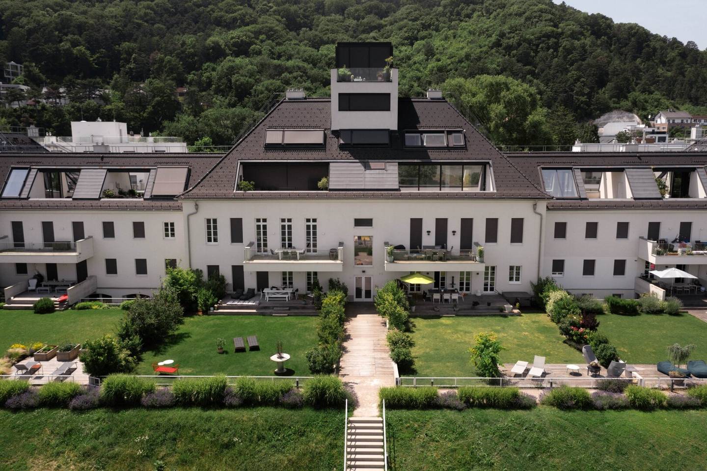 Apartment high ceilings Terraces Danube view