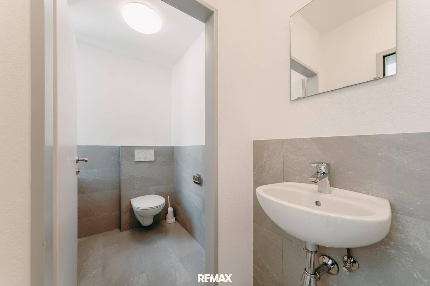 Great office unit in a central location in Niederndorf? No, correction: Great office unit in a central location in Niederndorf