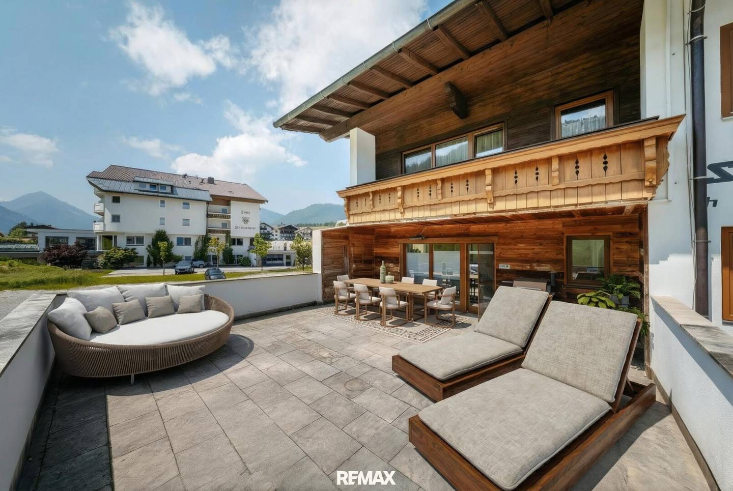 Apartment directly at the ski lift with terrace