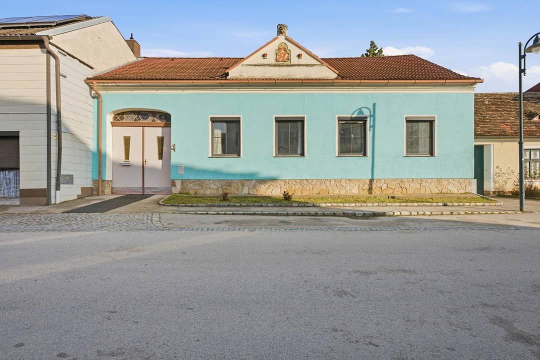 Bauernhof mit Nebengebäuden in Mailberg – Renovierungsbedarf 138 m²