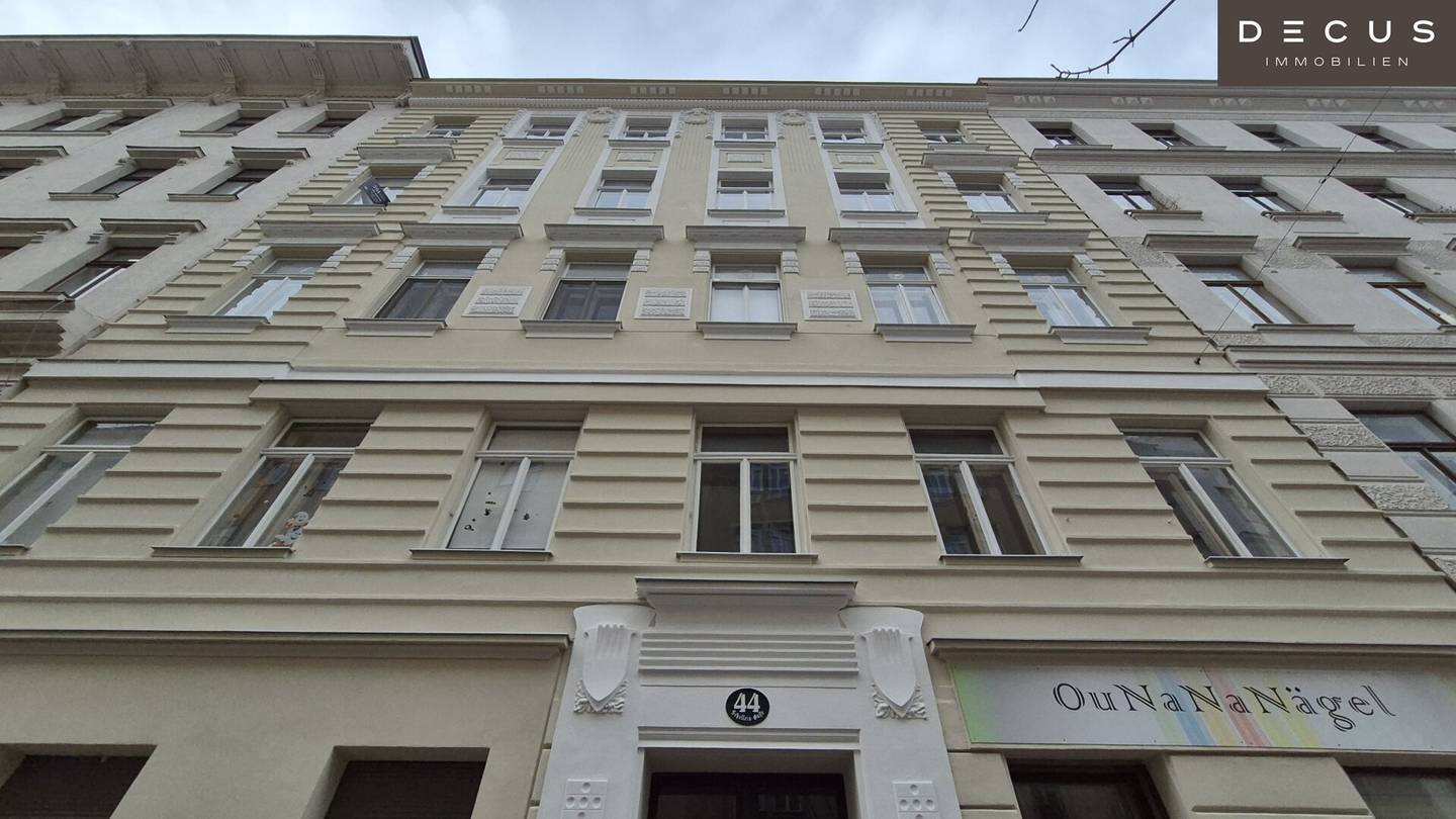 Fixed term lease until 2032 | Well maintained house | 1040 Vienna