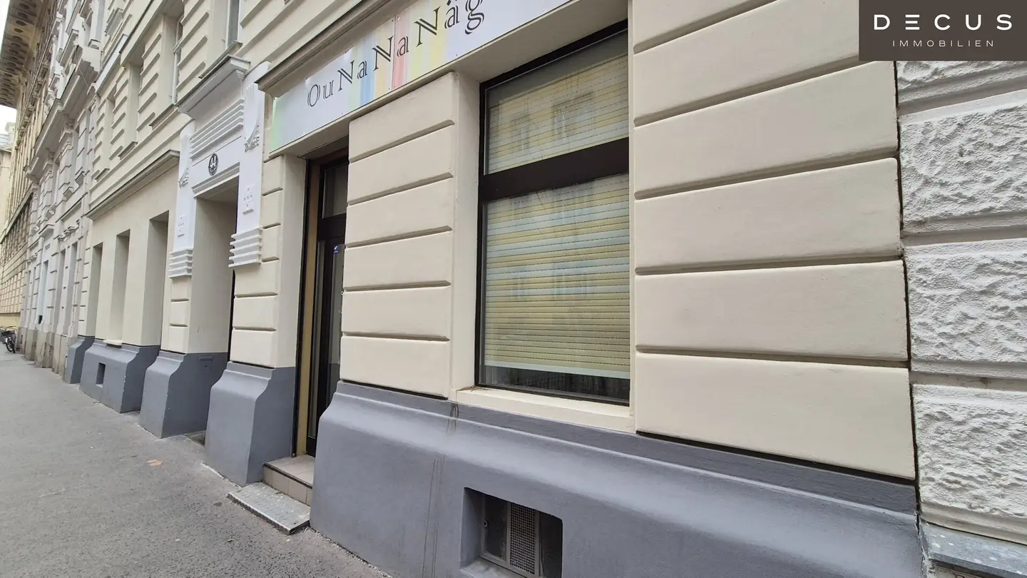 Fixed term lease until 2032 | Well maintained house | 1040 Vienna