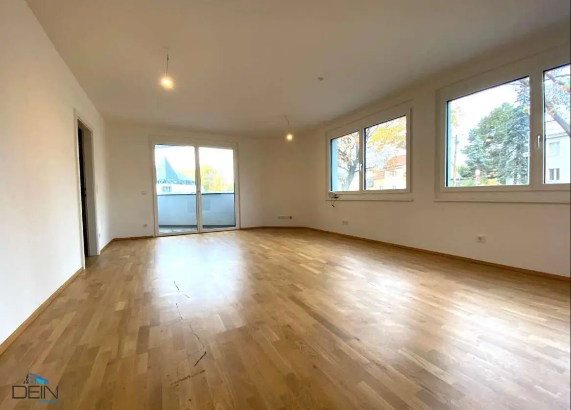 NEU! TRAUMHAFTE 2 ZIMMER EG-WOHNUNG MIT EINER LOGGIA NÄHE BADETEICH SÜSSENBRUNN!