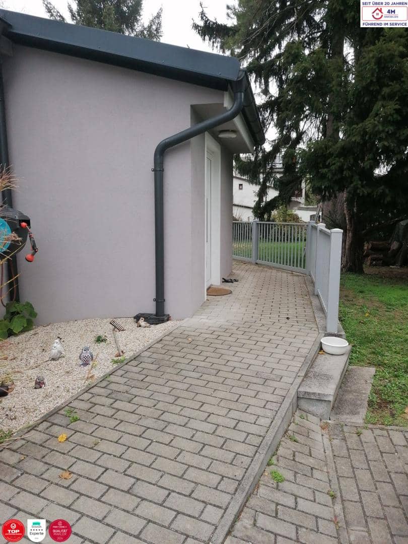 Idyllisches Einfamilienhaus in Stockerau Zentrum, großer Garten