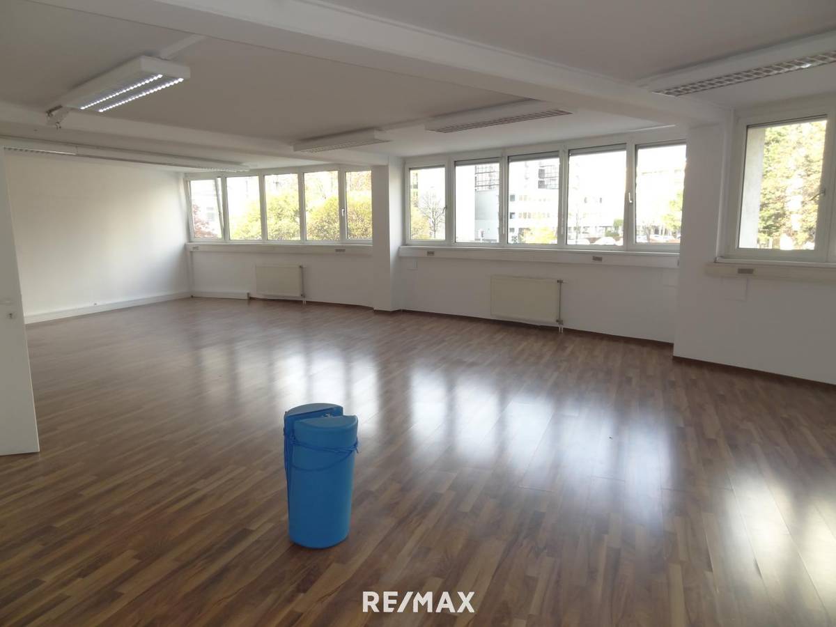 Verkehrsgünstige Bürofläche in Innsbruck, 91 m², barrierefrei