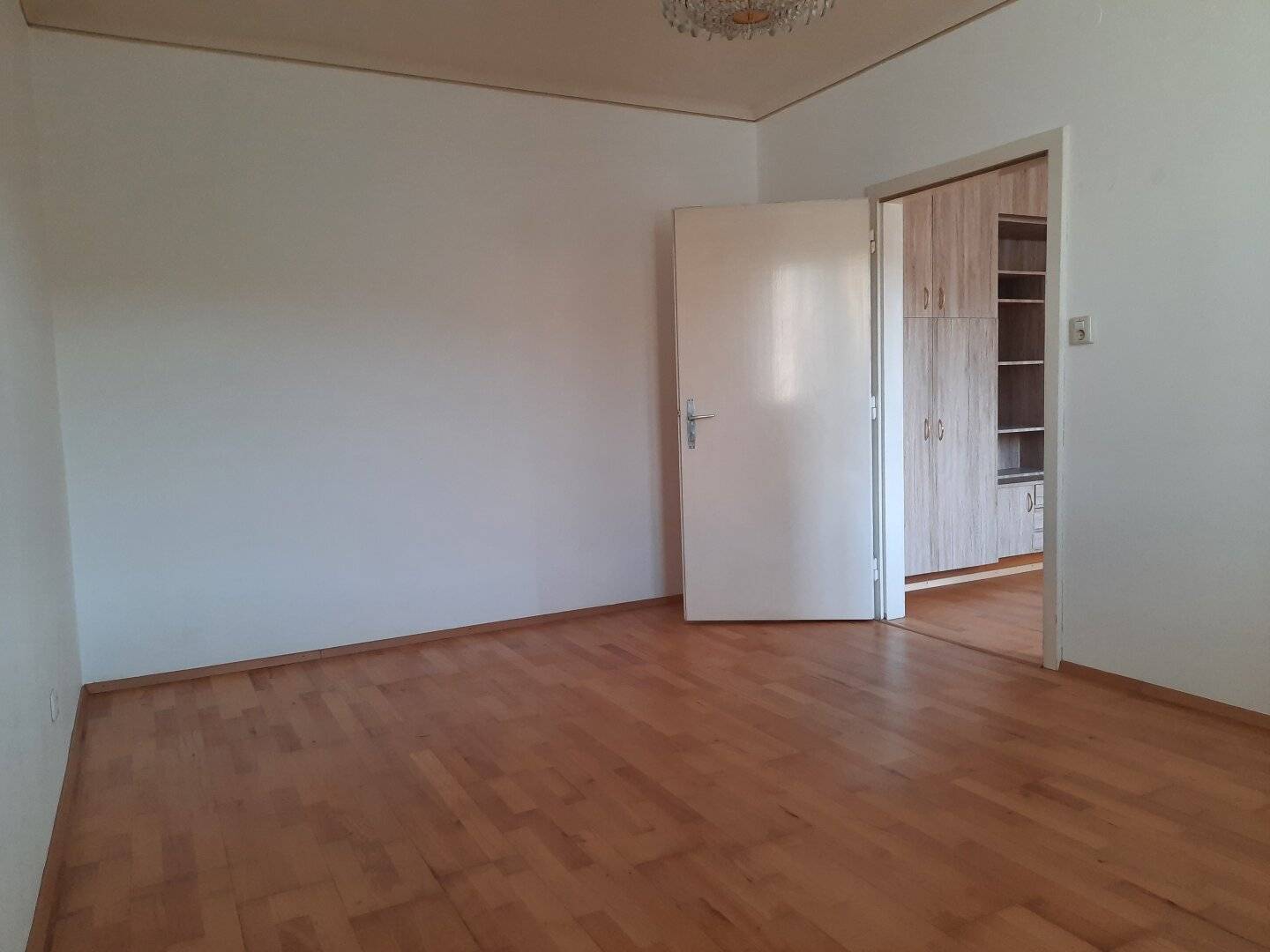 Investment apartment commission-free