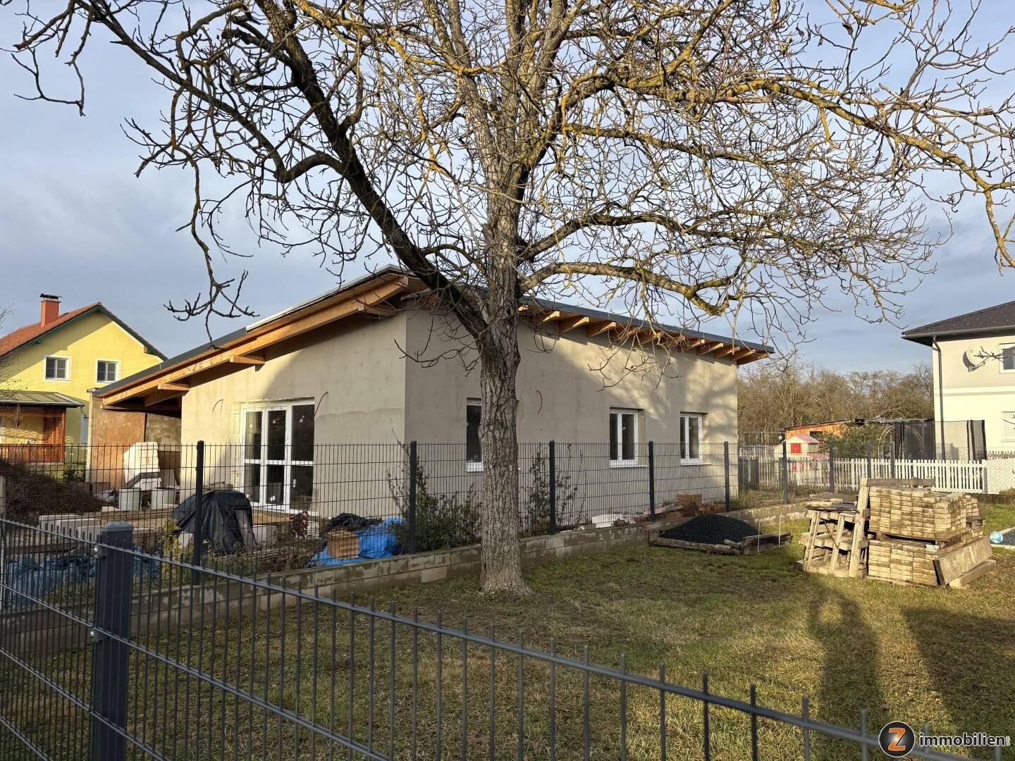 Neues Einfamilienhaus in Güssing, Burgenland: ca. 78 m², Garage