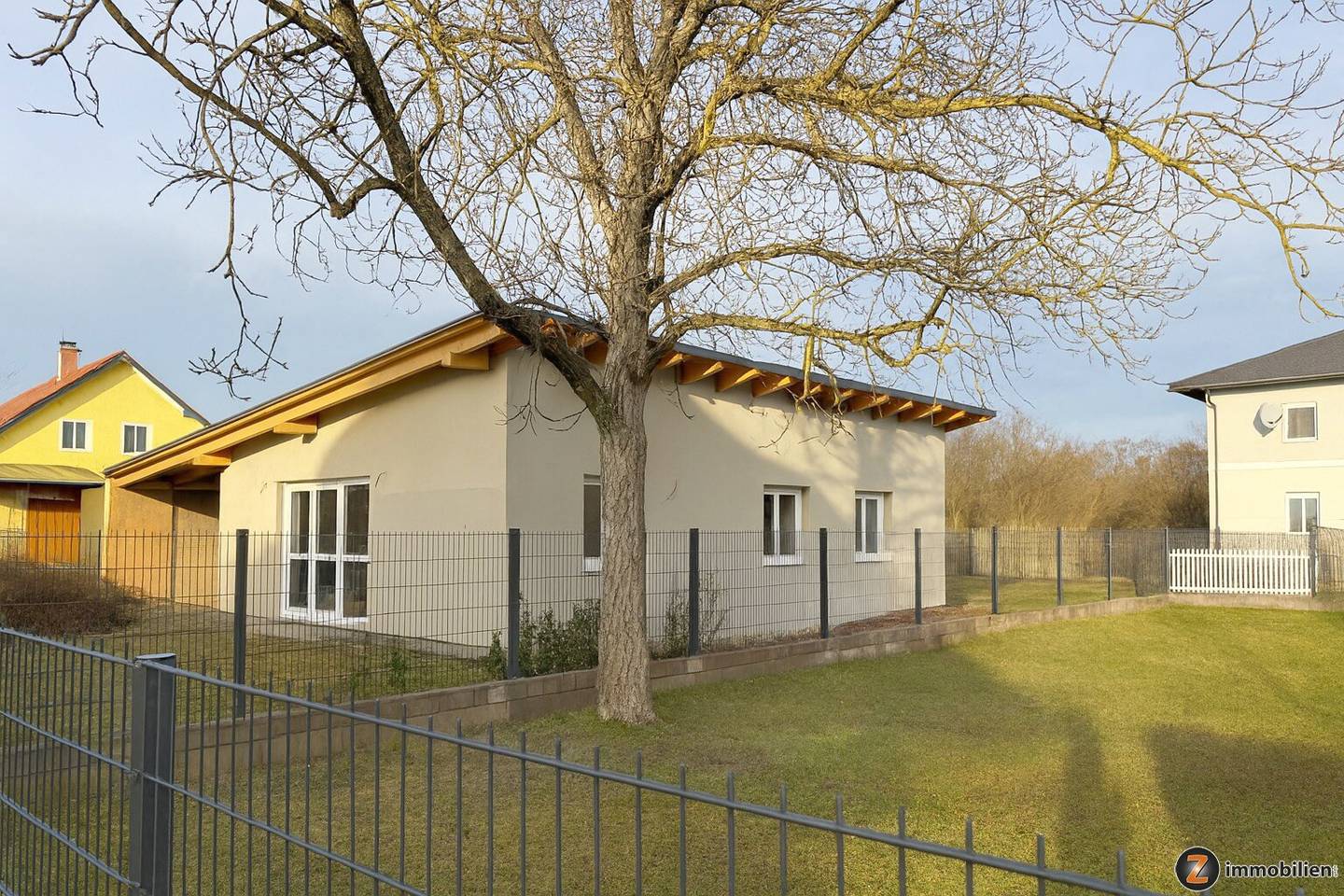 Neues Einfamilienhaus in Güssing, Burgenland: ca. 78 m², Garage