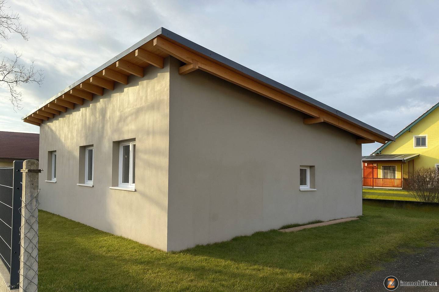 Neues Einfamilienhaus in Güssing, Burgenland: ca. 78 m², Garage