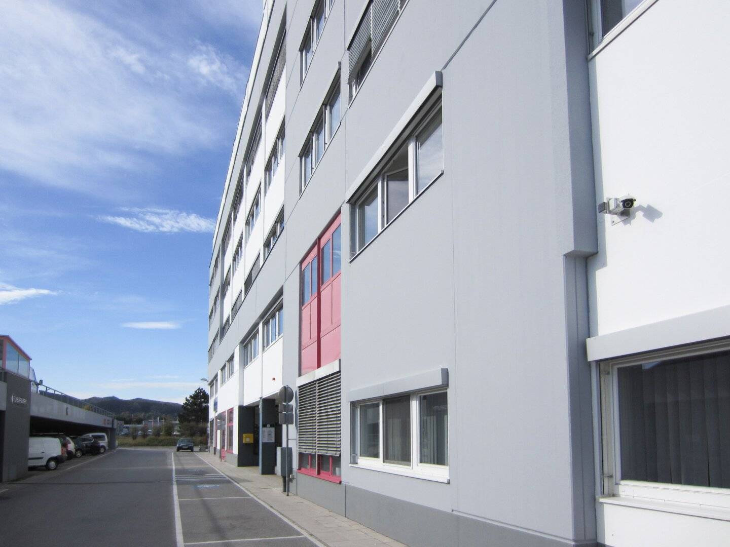 Commercial premises for rent in a functional location