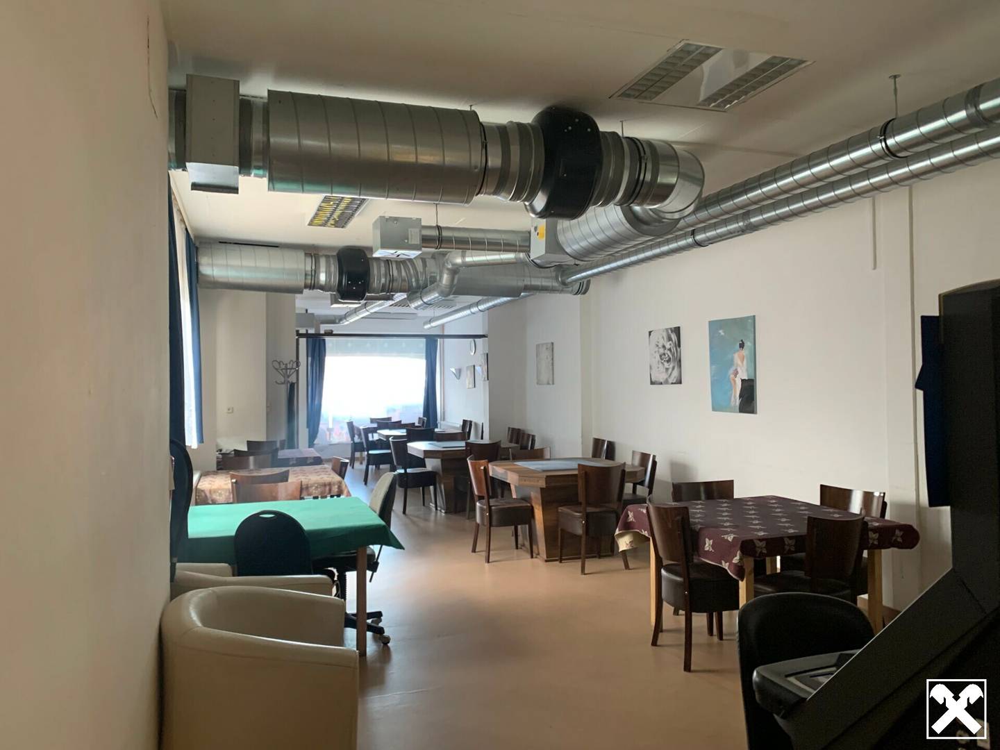 Gewerbeobjekt Kauf in Neunkirchen direkt am Bahnhof – Lokal, Terrasse