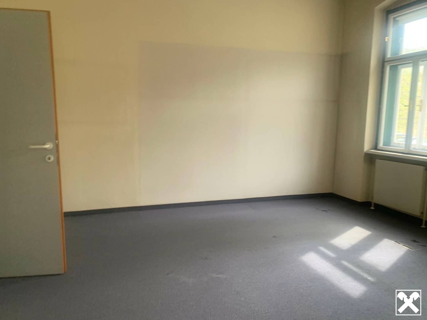 Großes Büro im Zentrum! Oder auch gerne Ihre Praxis!