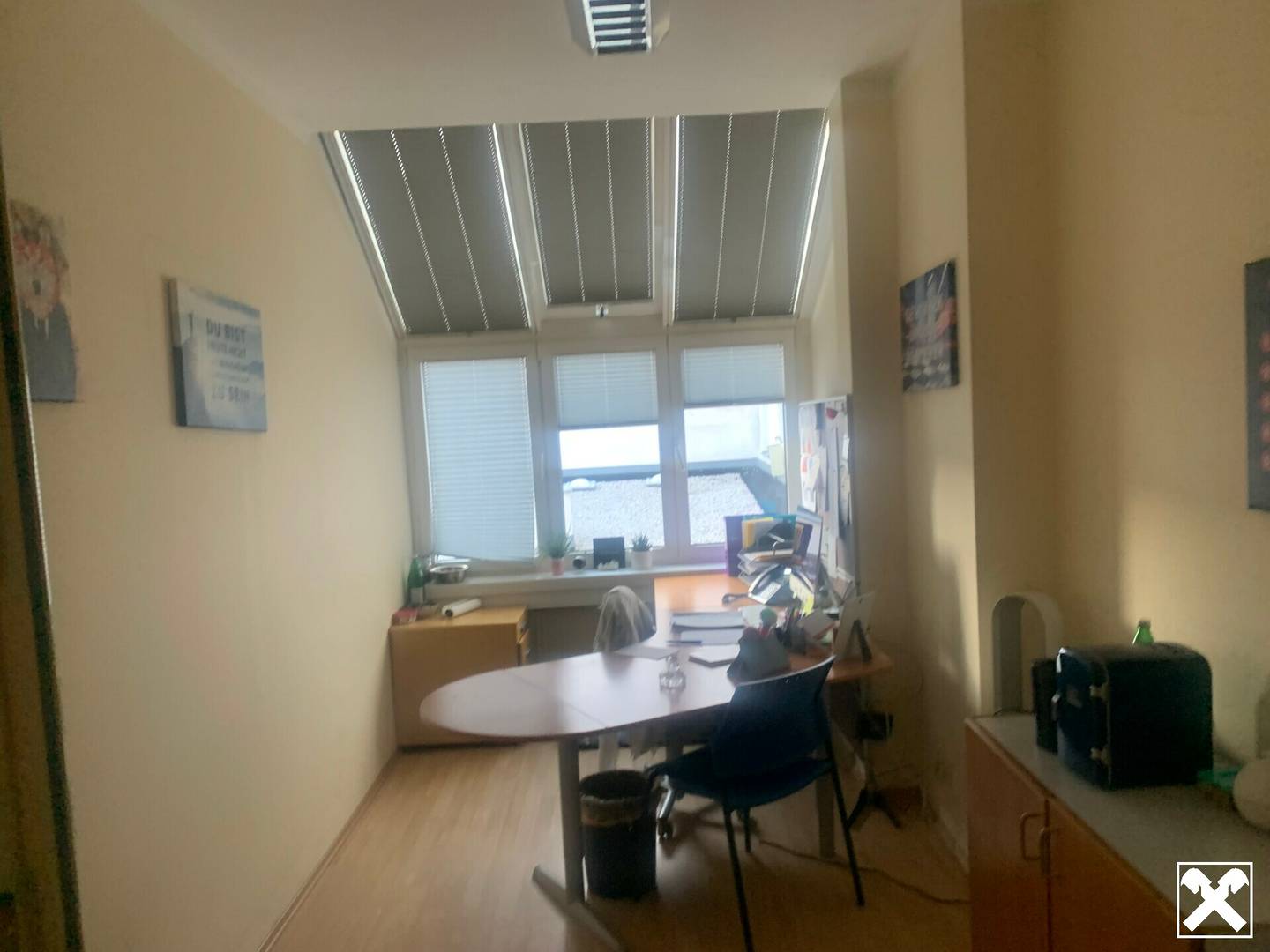 Mehrfamilienhaus in Wiener Neustadt mit Dachterrassenwohnung und Büro