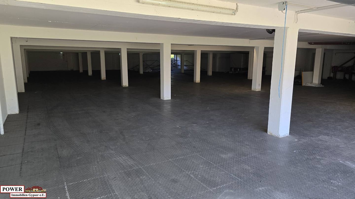 Underground garage parking spaces for rent